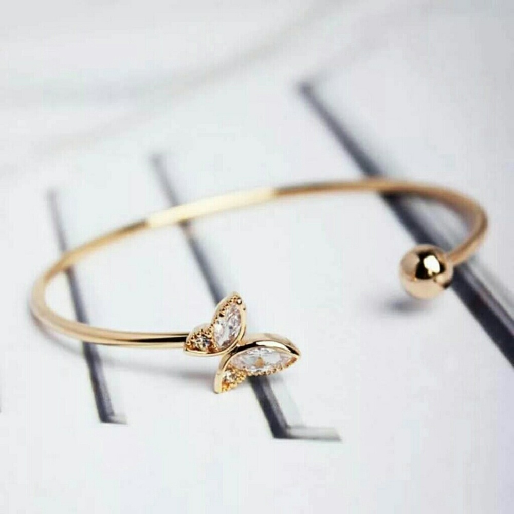 SOLD Adjustable Butterfly Bangle nwot